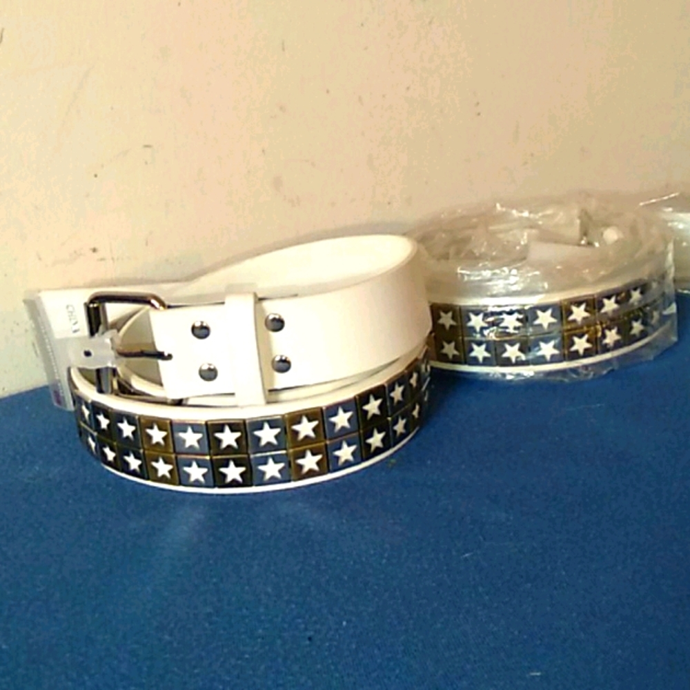 Men's/unisex Studded belt